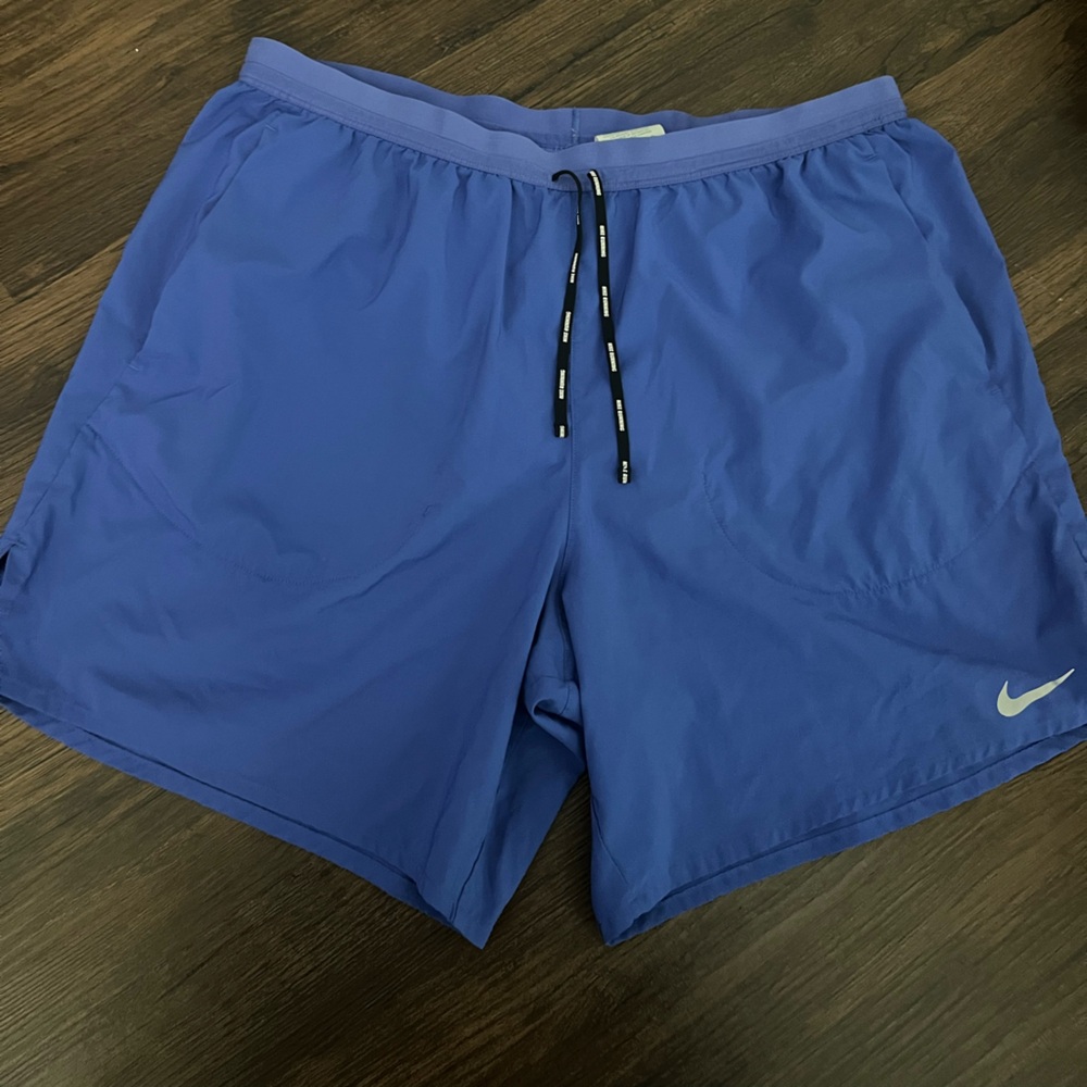 MEN’S NIKE RUNNING SHORTS